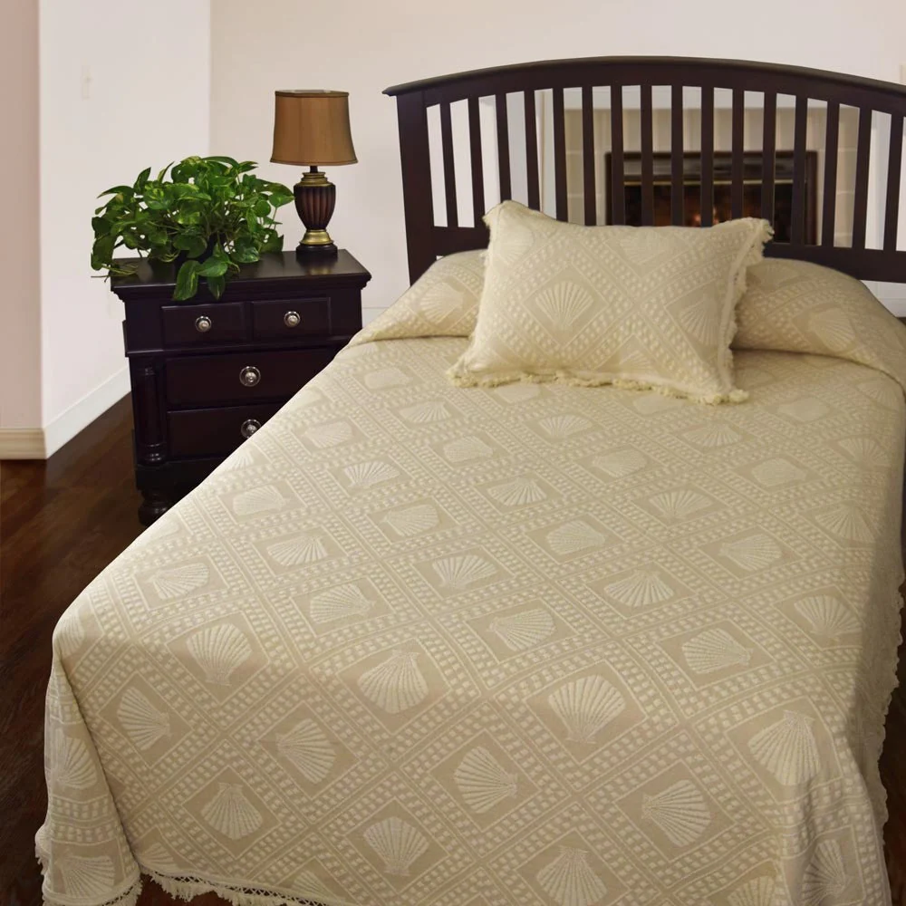 Cape Cod Cotton Matelasse Bedspread - Image 4