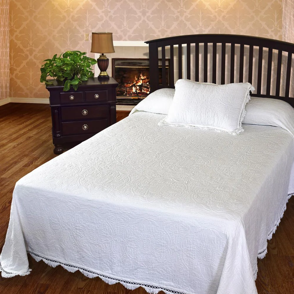 Colonial Rose Cotton Matelasse Bedspread - Image 4